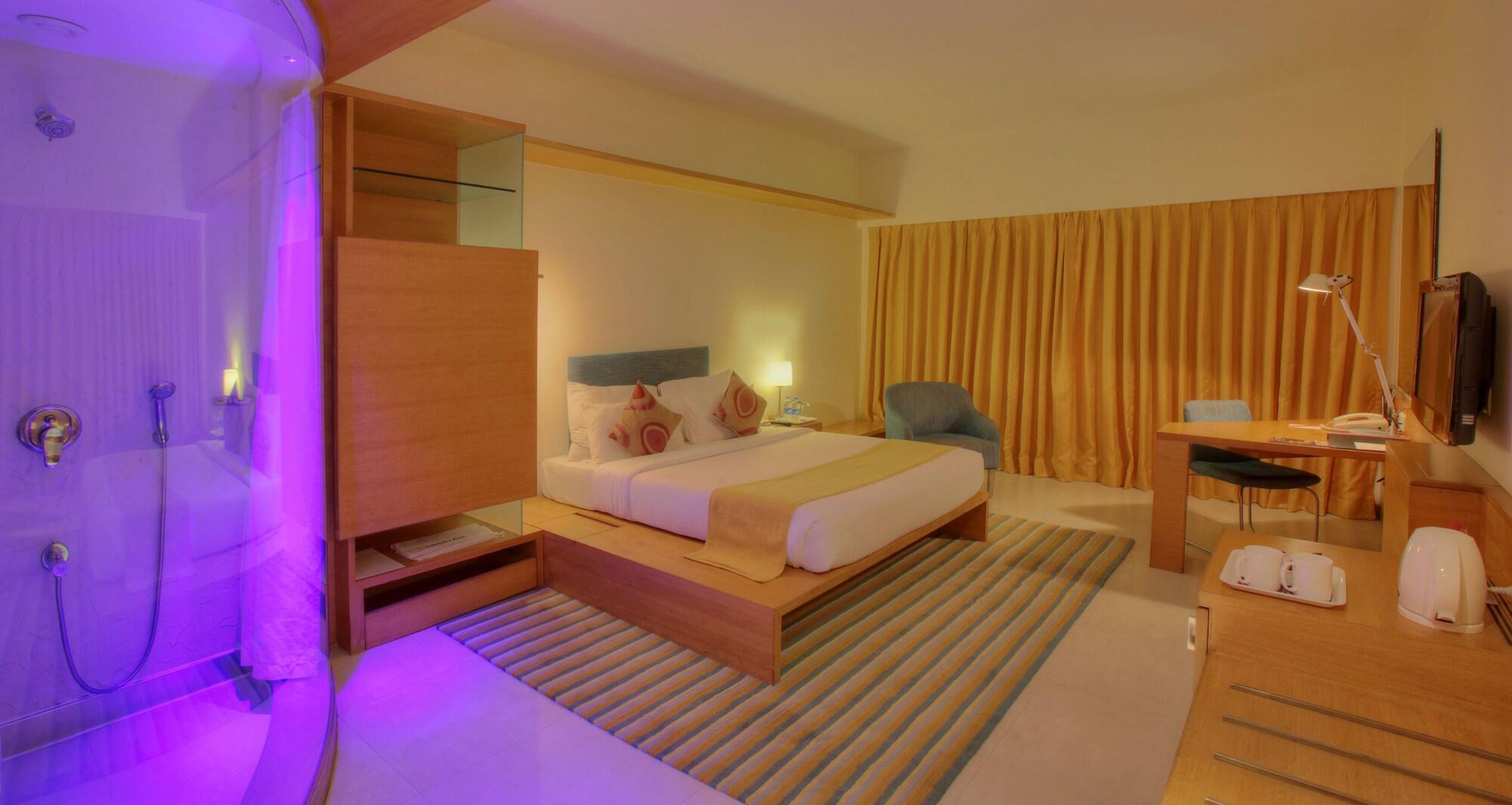 Hotel Parc Estique Pune Extérieur photo