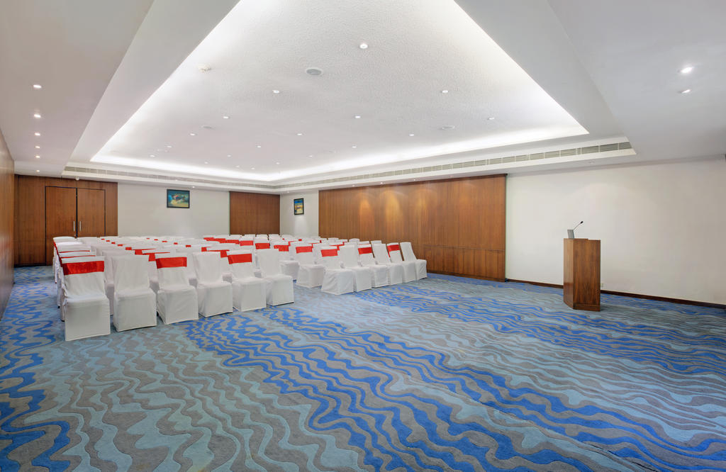 Hotel Parc Estique Pune Extérieur photo